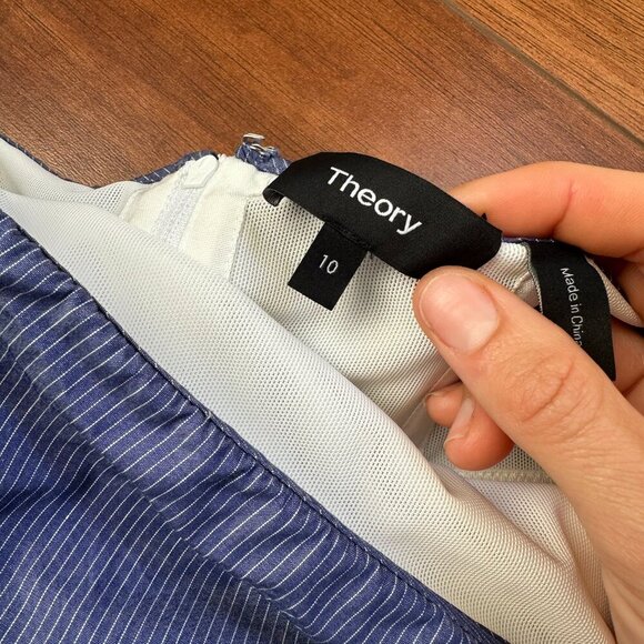 THEORY- Laureema Off-the-Shoulder Top Blue White Stripe Bra Built In size 10 - Picture 2 of 6